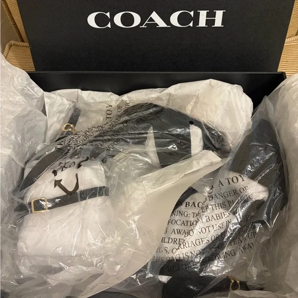 🔥NWT COACH Women's Regina Ankle Strap Sandals in Black - Size 8.5 - Picture 4 of 16